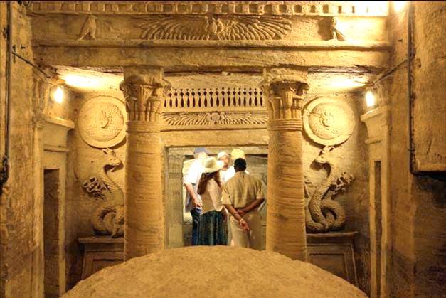 catacomb-Alexandria-egypt (2)